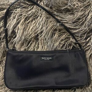 Kate spade shoulder bag in excellent condition